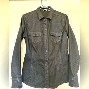 Dismero woman’s shirt, size L